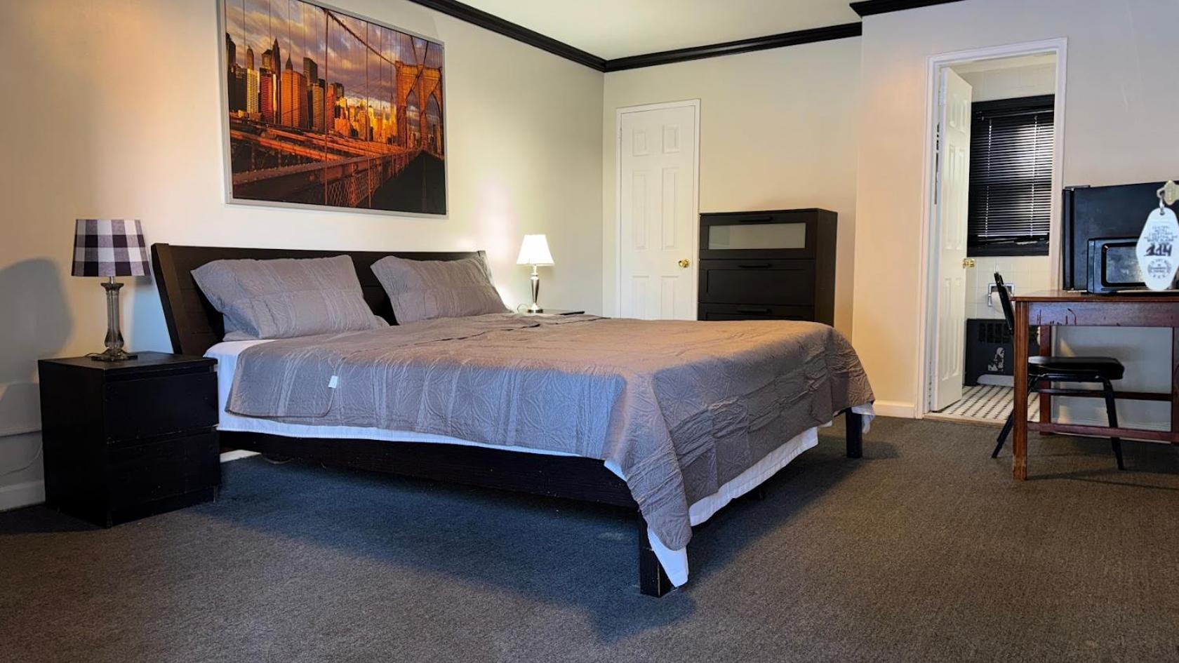 Central Motel Courtyard White Plains Ngoại thất bức ảnh