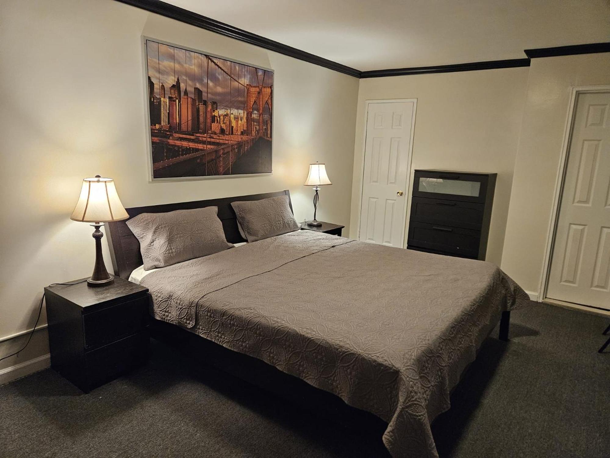 Central Motel Courtyard White Plains Ngoại thất bức ảnh
